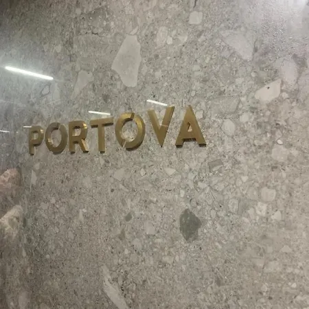 Portova Apartment