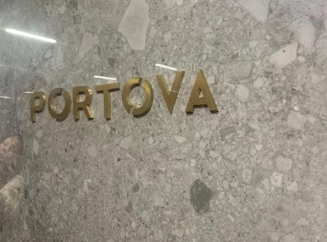 Portova Apartment